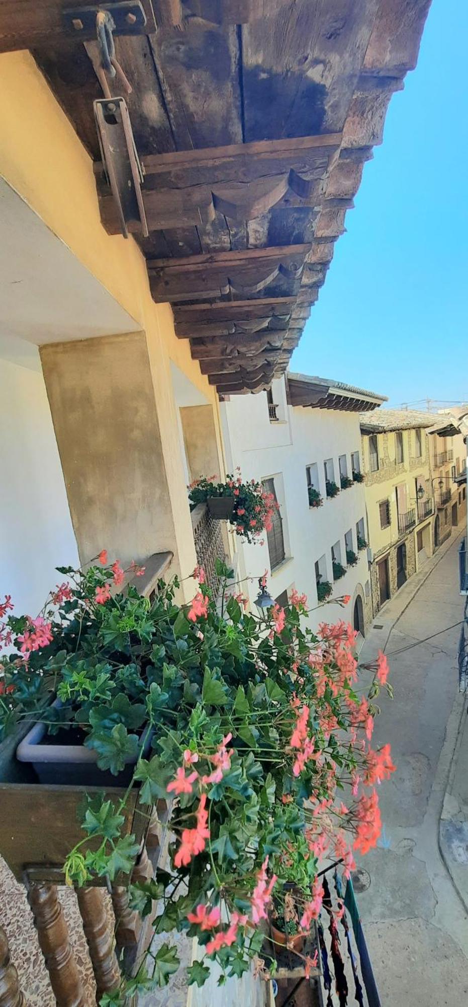 Apartament La Casa Del Escudo Rubielos De Mora Zewnętrze zdjęcie